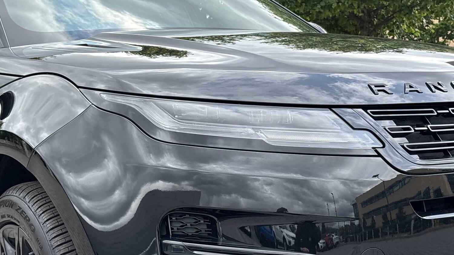 Used Land Rover Range Rover Evoque 2025 for sale - 77540690: Photo 17