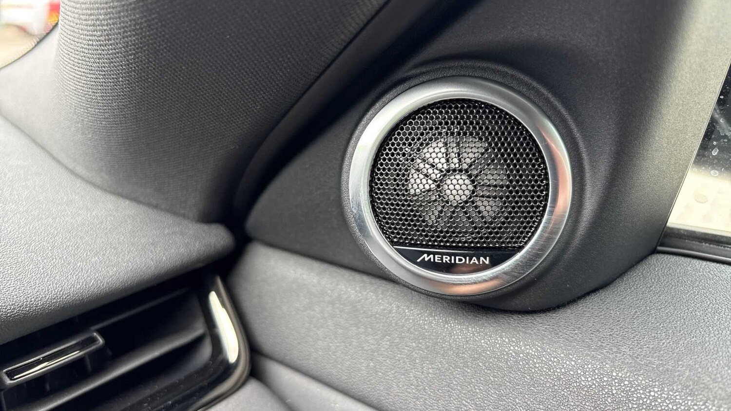 Used Land Rover Range Rover Evoque 2025 for sale - 77540690: Photo 24