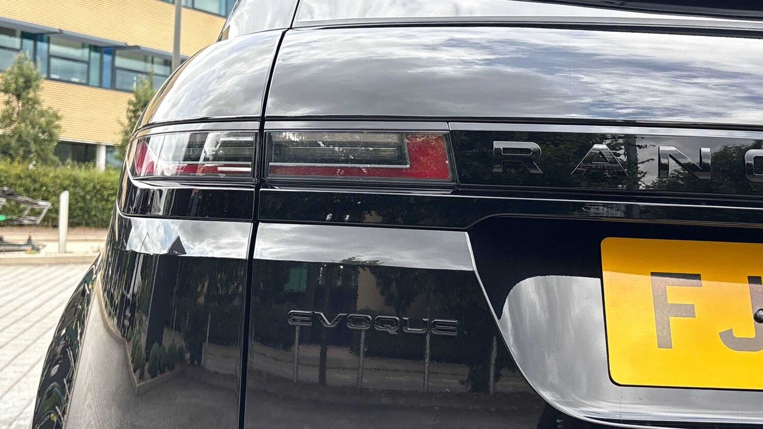 Used Land Rover Range Rover Evoque 2025 for sale - 77540690: Photo 26