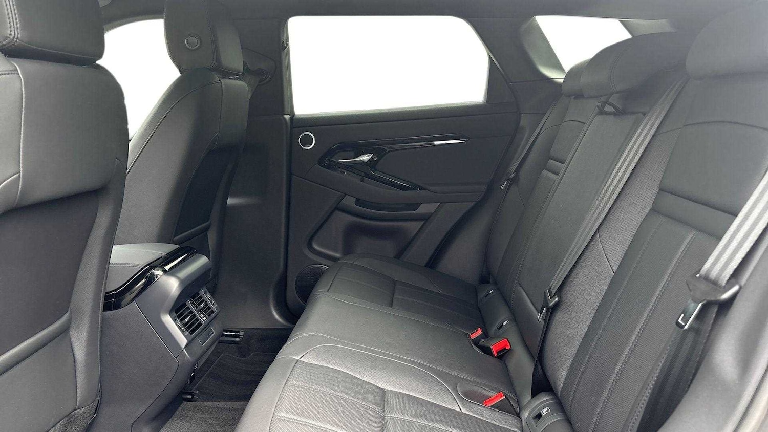 Used Land Rover Range Rover Evoque 2025 for sale - 77540690: Photo 4