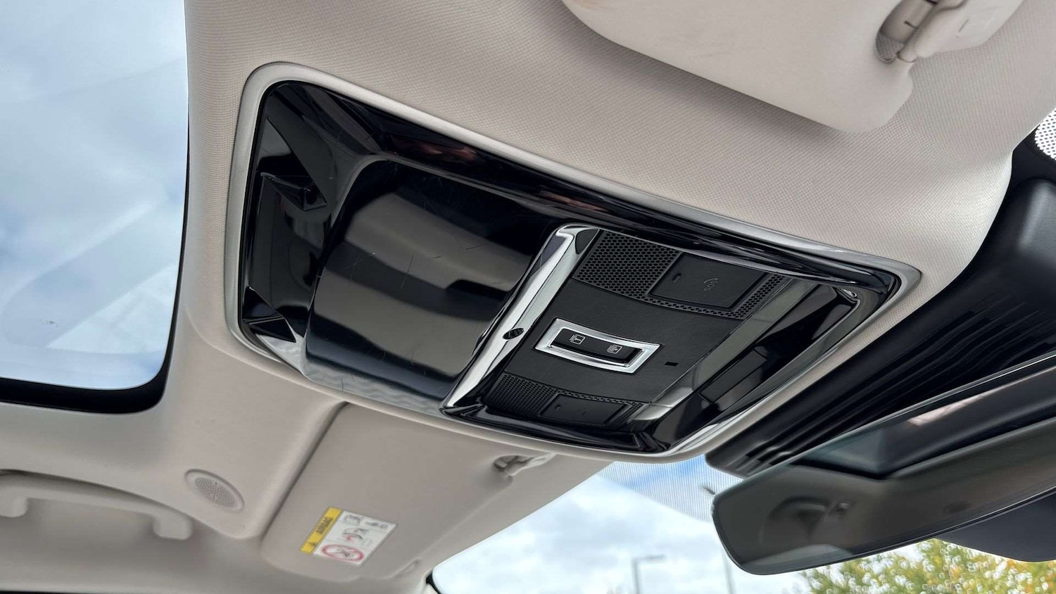 Used Land Rover Range Rover Velar 2022 for sale - 76113583: Photo 23