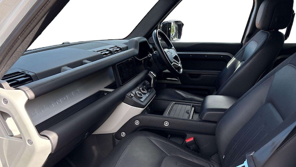 Used Land Rover Defender 2021 for sale - 75603811: Photo 3