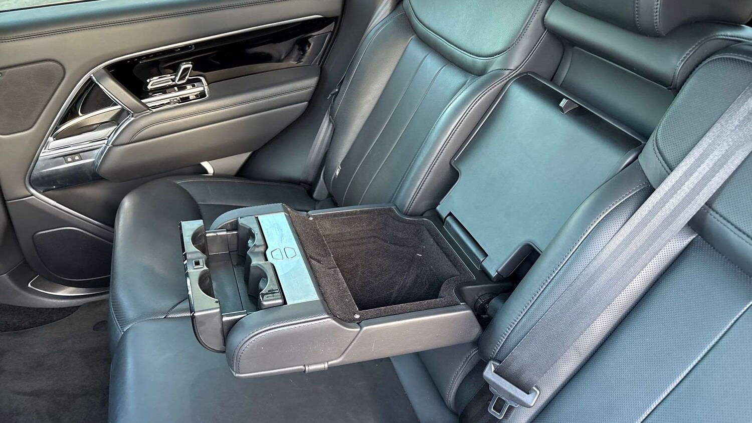 Used Land Rover Range Rover 2023 for sale - 76575875: Photo 33