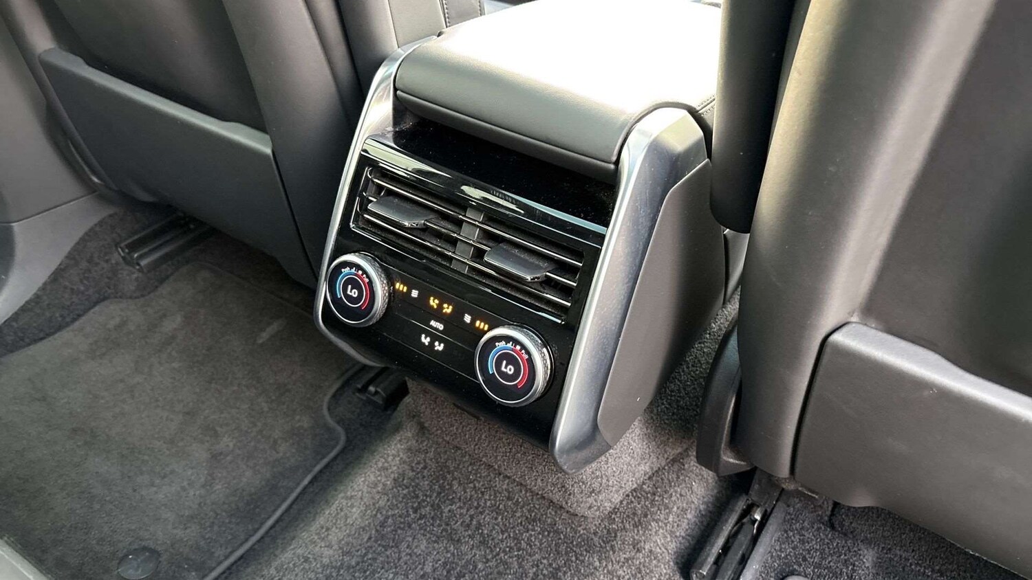 Used Land Rover Range Rover 2023 for sale - 75818717: Photo 18