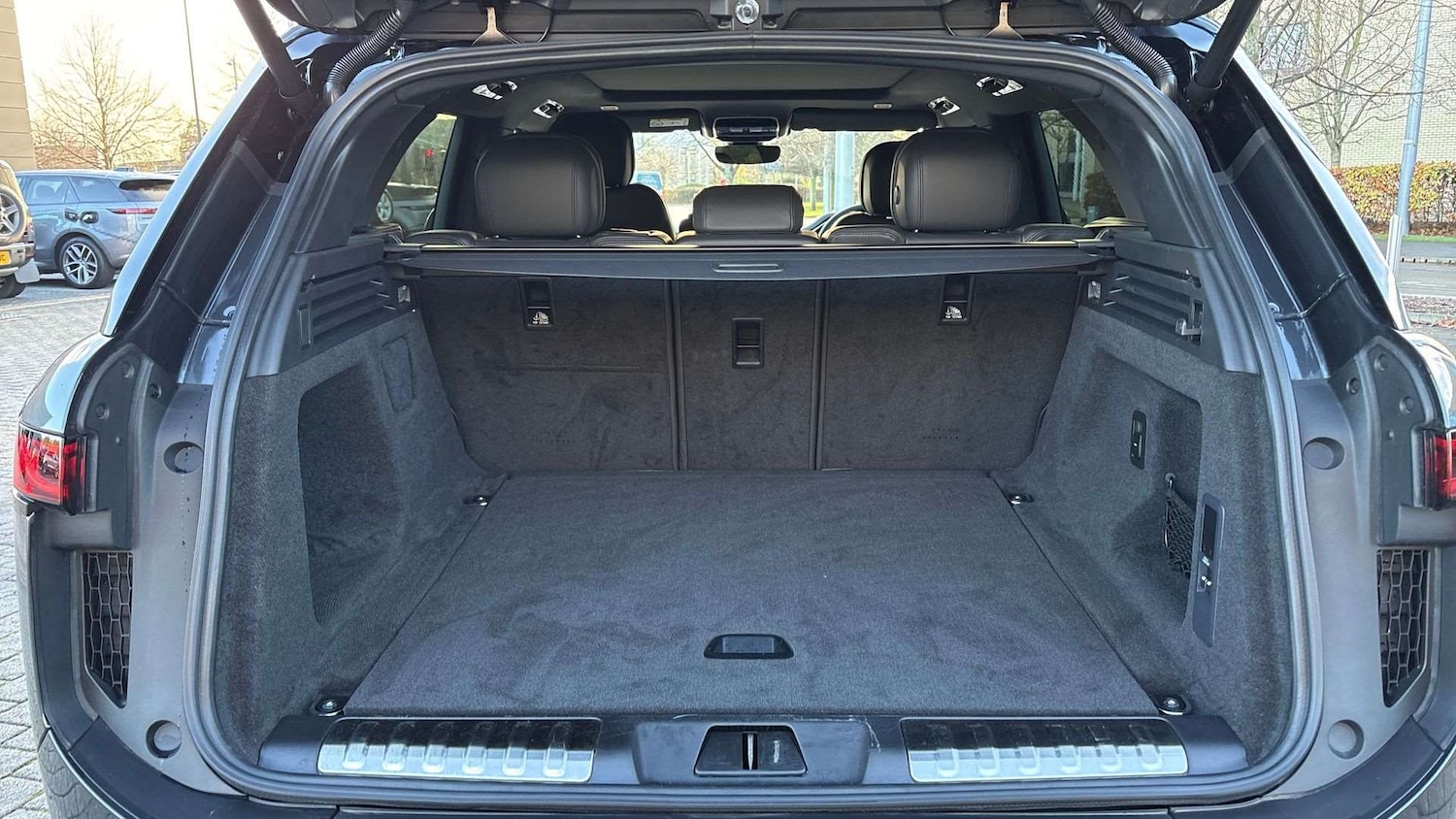 Used Land Rover Range Rover Sport 2025 for sale - 76610683: Photo 10