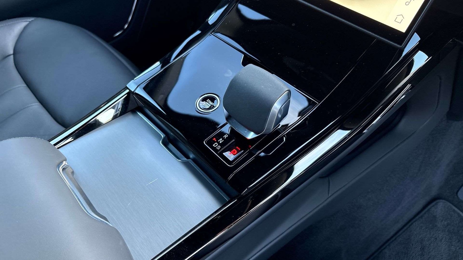 Used Land Rover Range Rover Sport 2025 for sale - 76610683: Photo 13