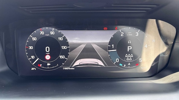 Used Land Rover Discovery Sport 2023 for sale - 75218358: Photo 16