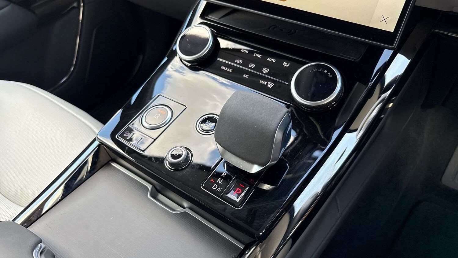 Used Land Rover Range Rover Sport 2023 for sale - 75846770: Photo 13