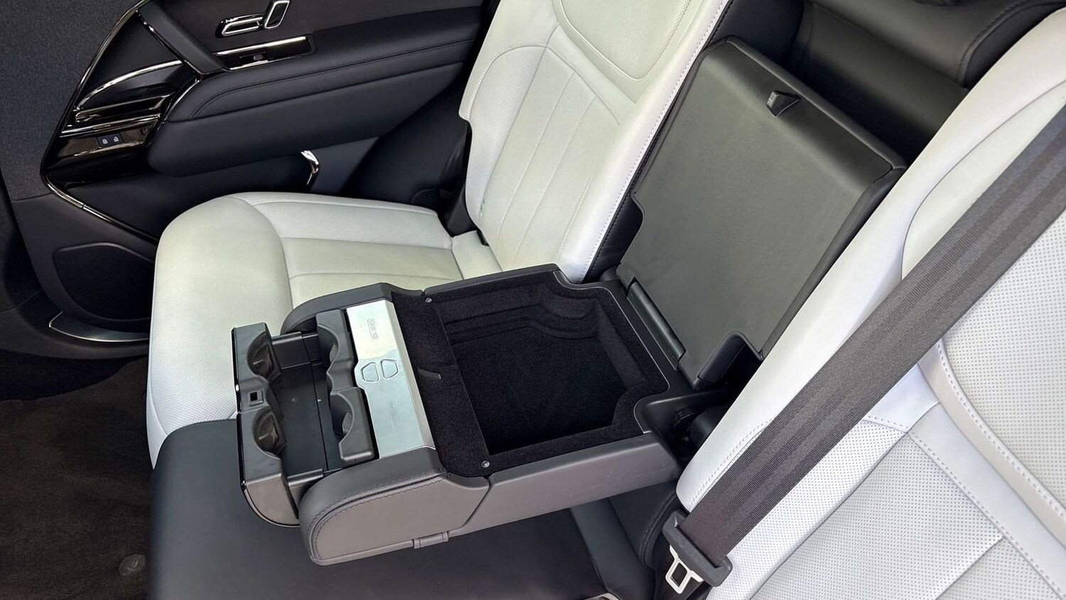 Used Land Rover Range Rover Sport 2023 for sale - 75846770: Photo 31