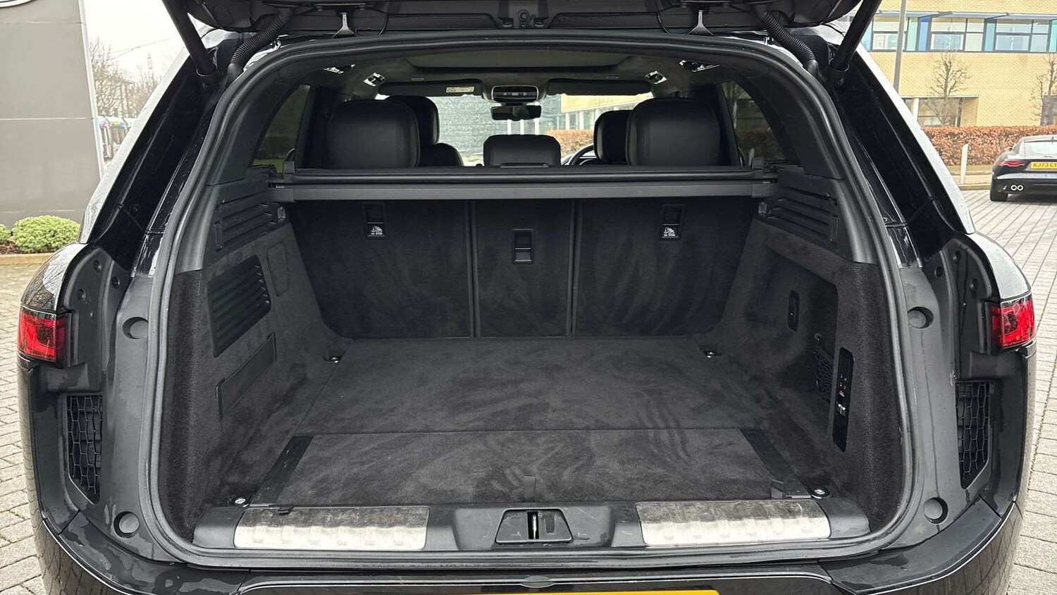 Used Land Rover Range Rover Sport 2023 for sale - 77397866: Photo 10