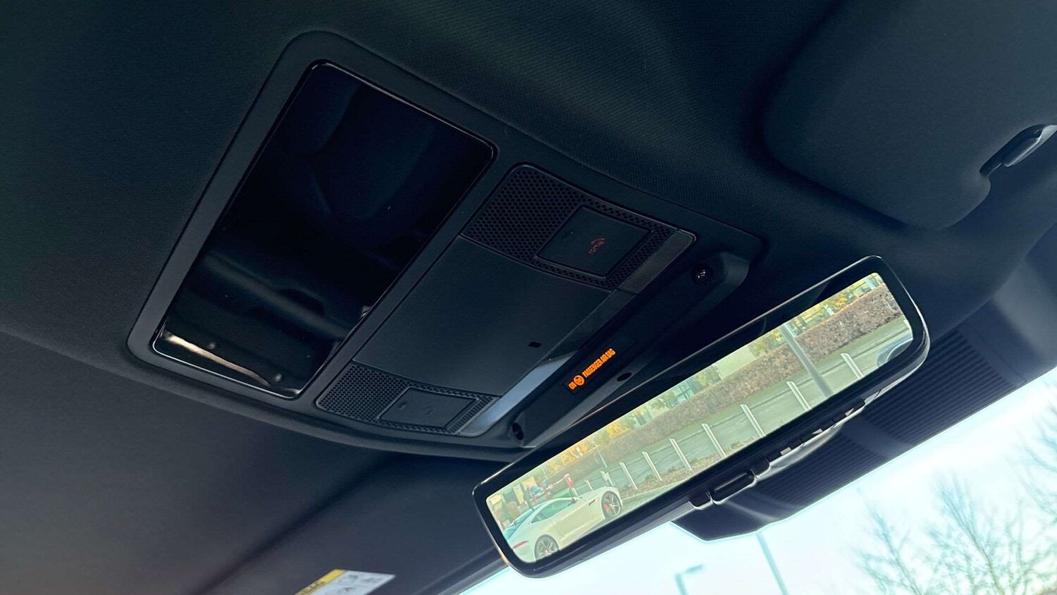 Used Land Rover Defender 90 2023 for sale - 76718096: Photo 23