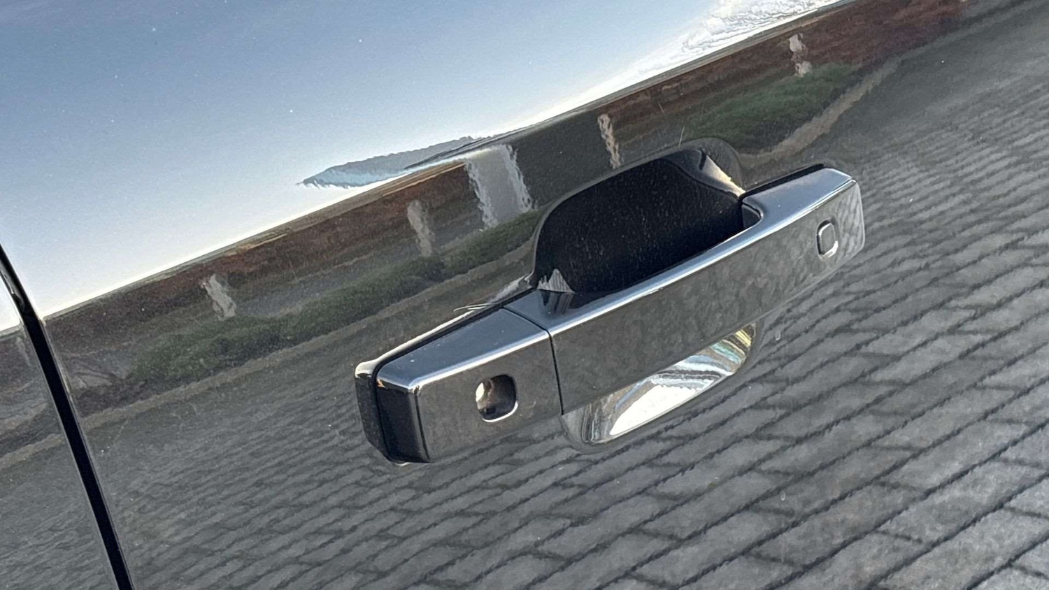 Used Land Rover Defender 90 2023 for sale - 76718096: Photo 31