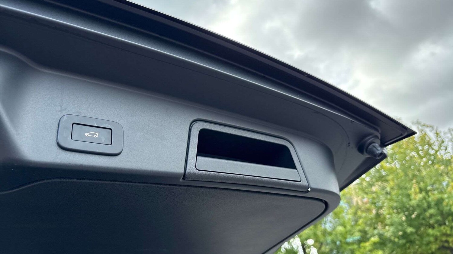 Used Land Rover Range Rover Evoque 2025 for sale - 75758029: Photo 34