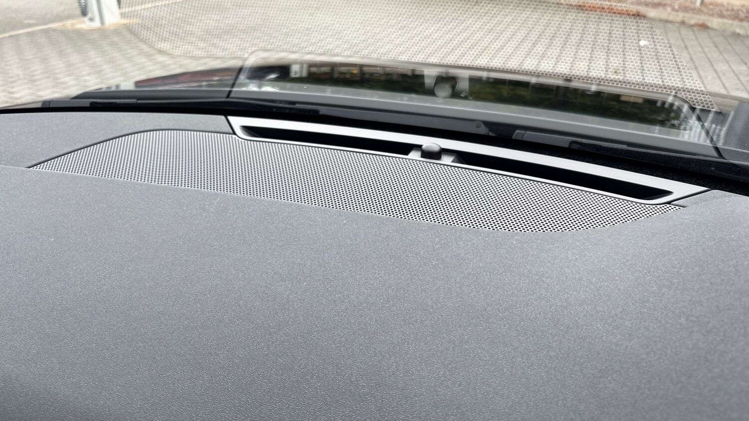 Used Land Rover Range Rover Evoque 2025 for sale - 75758029: Photo 35