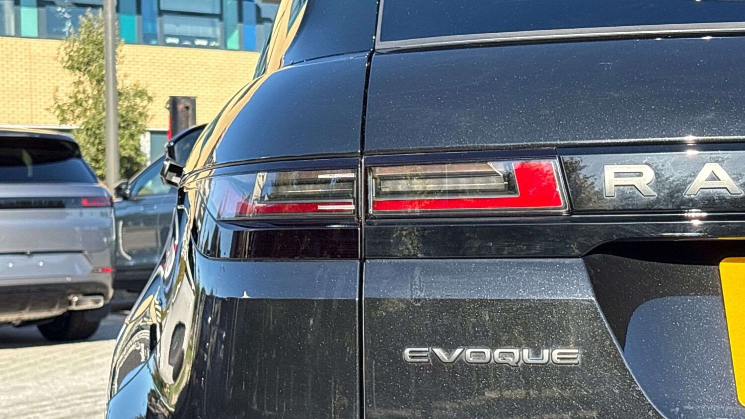 Used Land Rover Range Rover Evoque 2025 for sale - 75758037: Photo 26