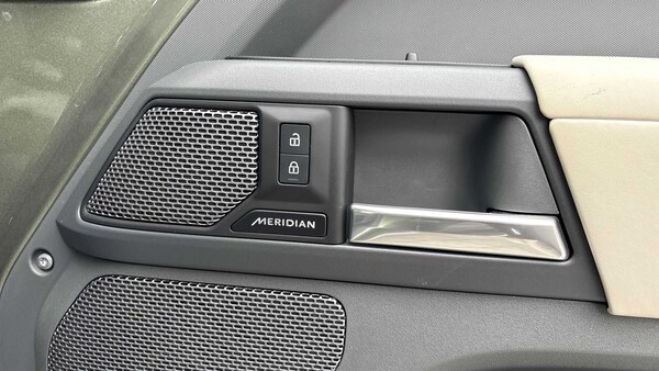 Used Land Rover Defender 2023 for sale - 75217561: Photo 24