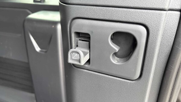 Used Land Rover Defender 2023 for sale - 75217561: Photo 27