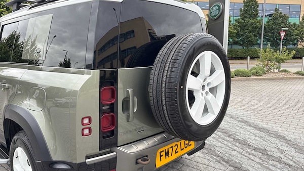Used Land Rover Defender 2023 for sale - 75217561: Photo 32