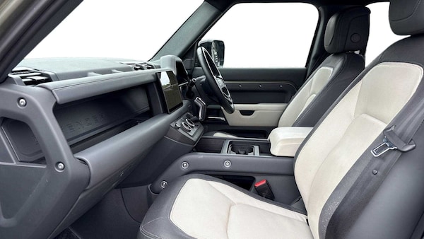 Used Land Rover Defender 2023 for sale - 75217561: Photo 3