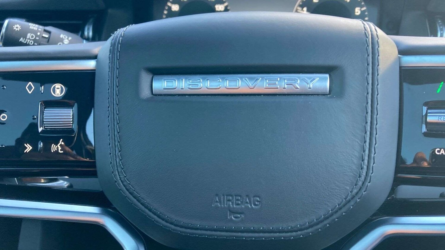 Used Land Rover Discovery Sport 2024 for sale - 77219725: Photo 25