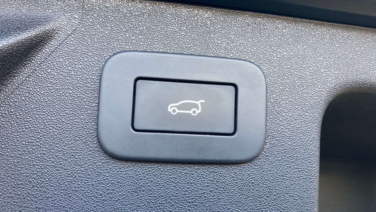 Used Land Rover Discovery Sport 2024 for sale - 77219725: Photo 33