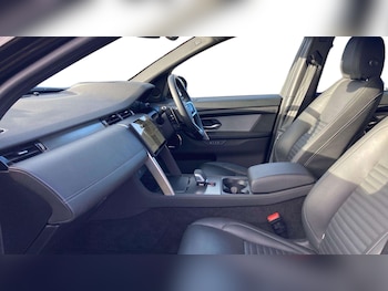 Used Land Rover Discovery Sport 2024 for sale - 77219725: Photo