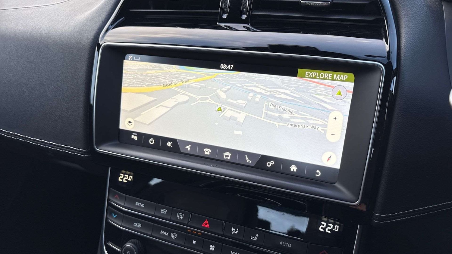 Used Jaguar XE 2018 for sale - 77103106: Photo 11