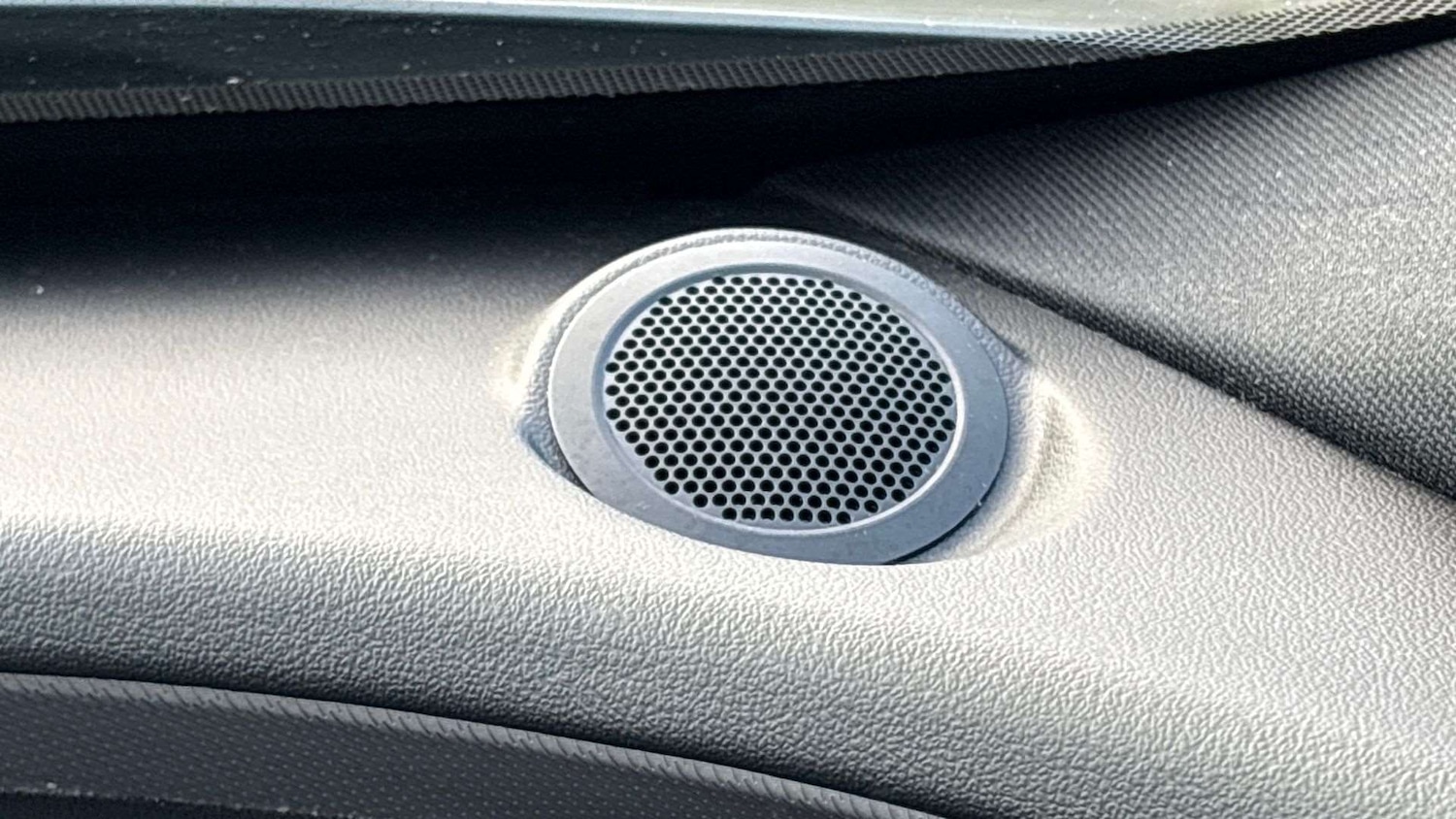 Used Jaguar XE 2018 for sale - 77103106: Photo 23