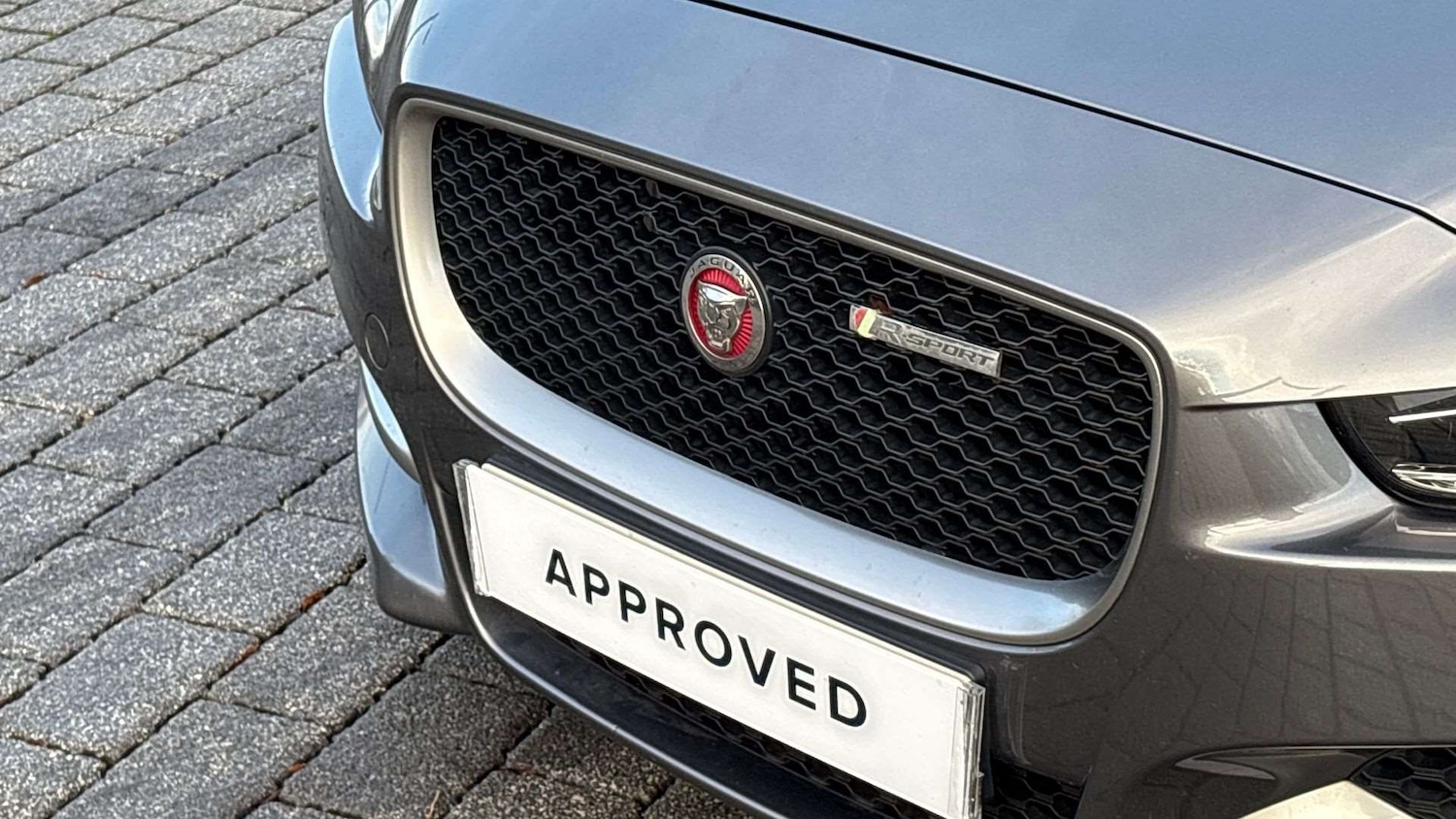 Used Jaguar XE 2018 for sale - 77103106: Photo 27