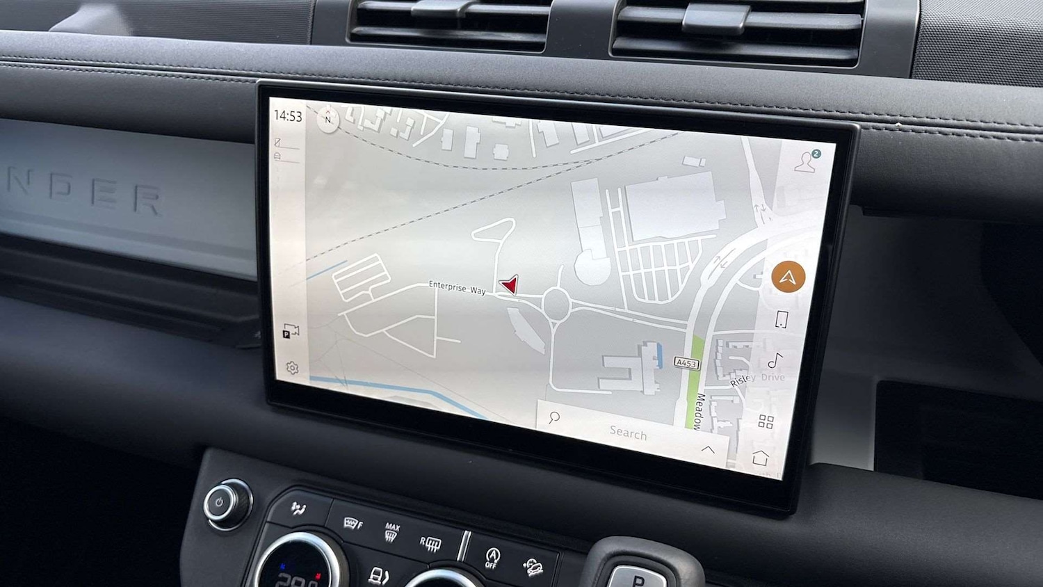 Used Land Rover Defender 2025 for sale - 76475981: Photo 11