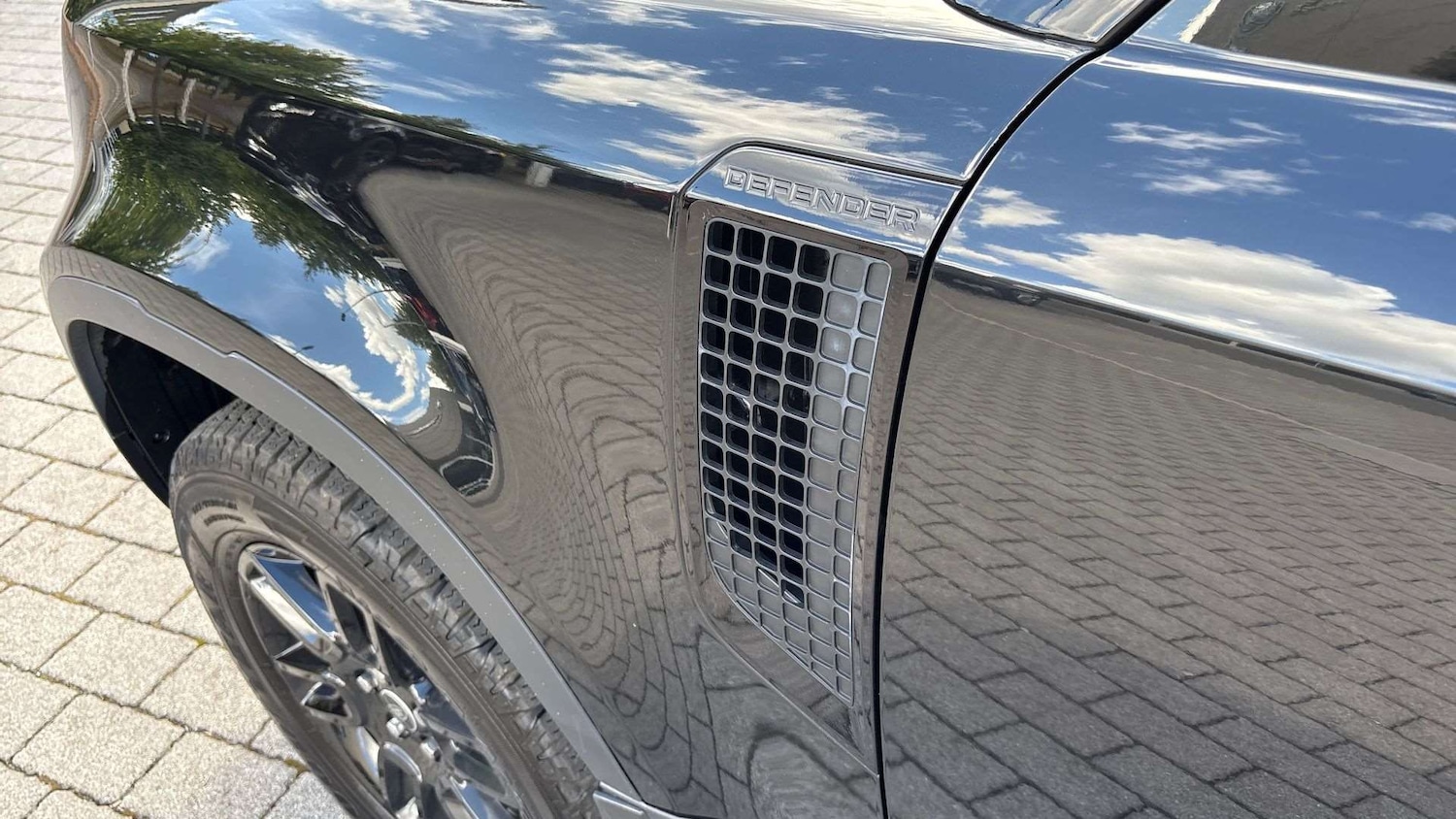 Used Land Rover Defender 2025 for sale - 76475981: Photo 20