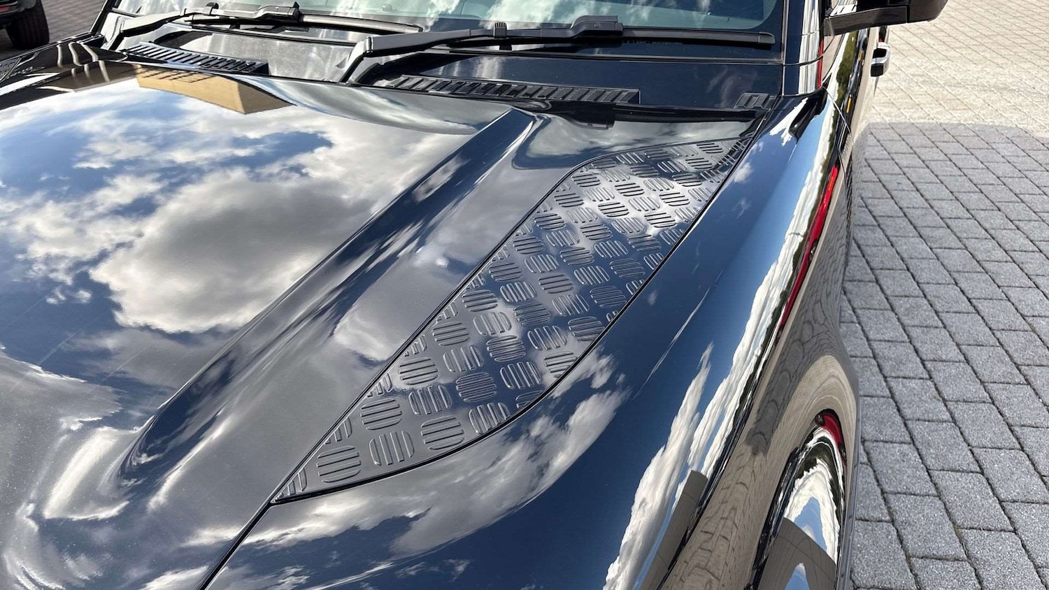 Used Land Rover Defender 2025 for sale - 76475981: Photo 28