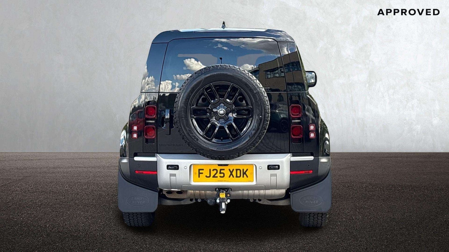 Used Land Rover Defender 2025 for sale - 76475981: Photo 6
