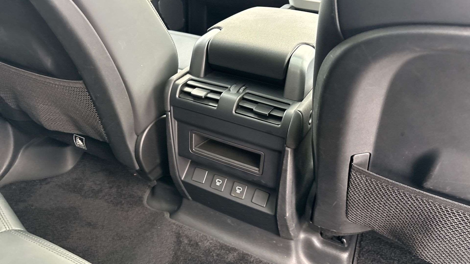 Used Land Rover Defender for sale - 77011195: Photo 18