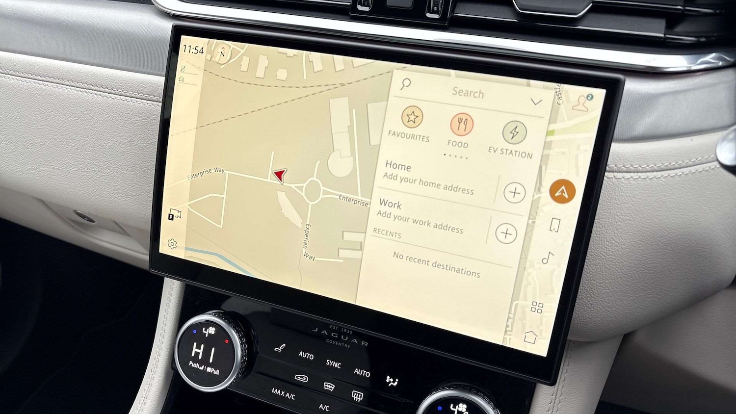 Used Jaguar F-Pace 2024 for sale - 77577299: Photo 11