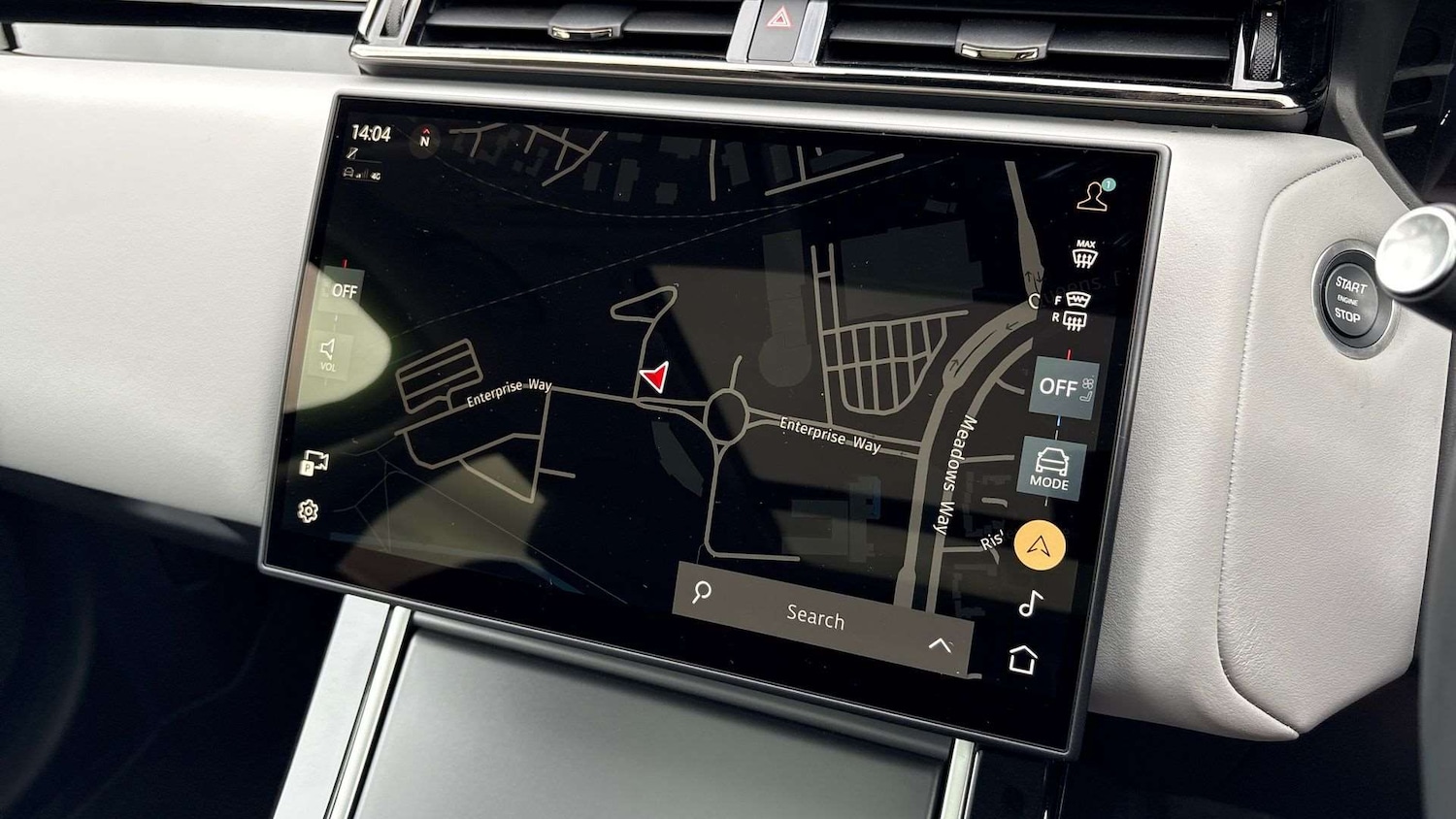 Used Land Rover Range Rover Velar 2024 for sale - 76045266: Photo 11