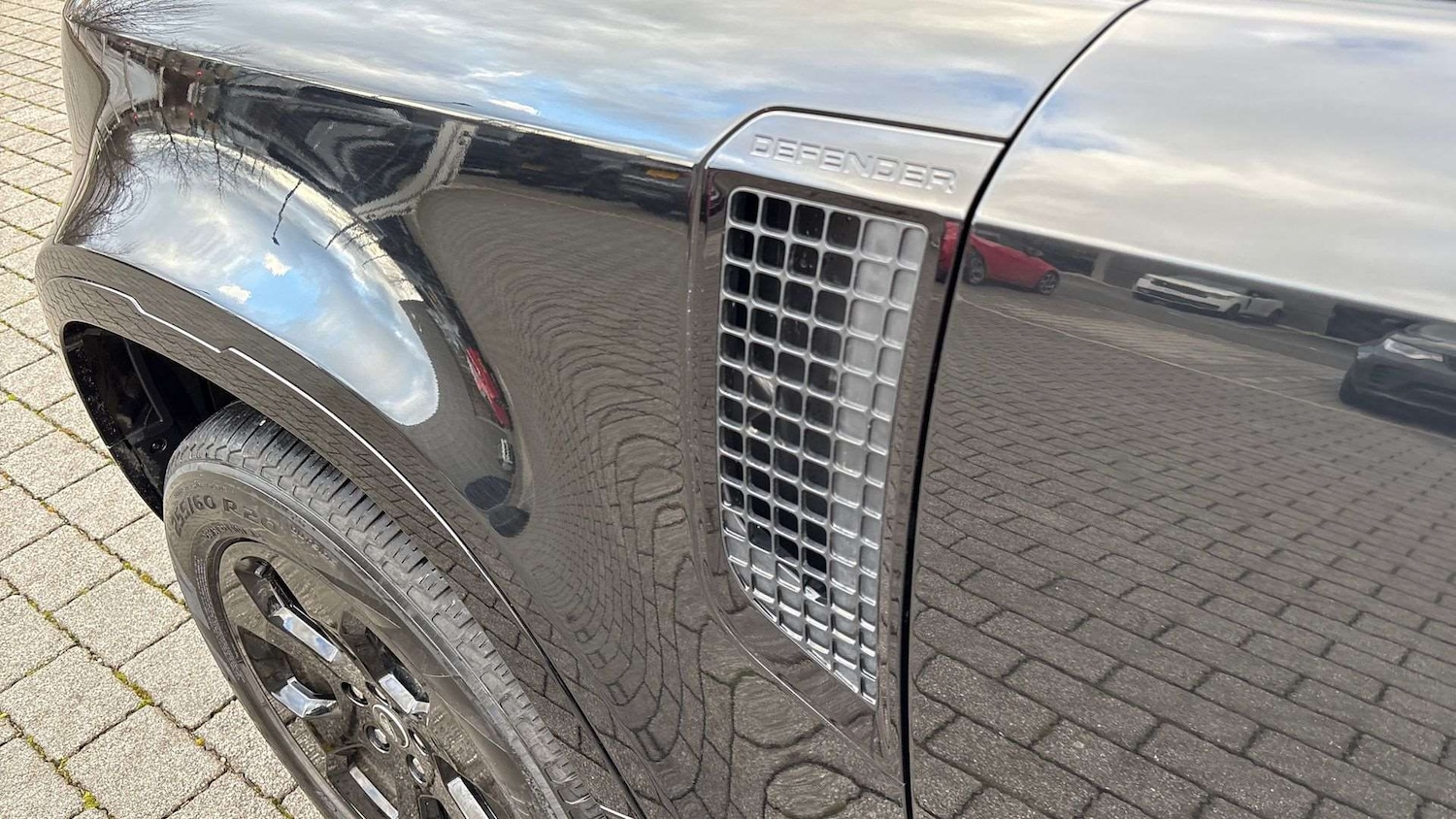 Used Land Rover Defender 2025 for sale - 77051444: Photo 20