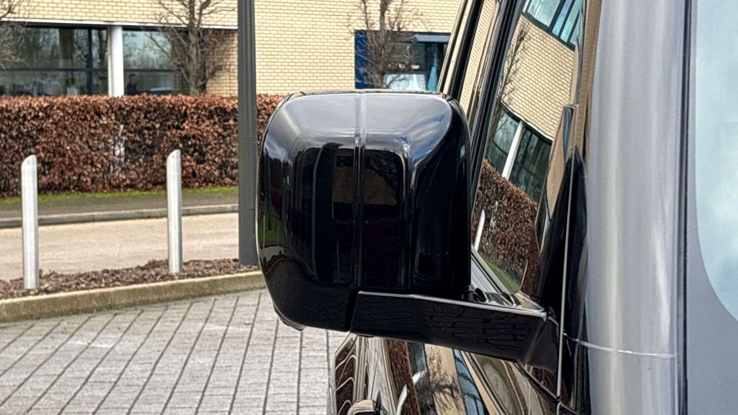 Used Land Rover Defender 2025 for sale - 77051444: Photo 30