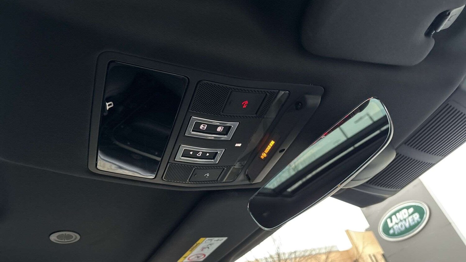 Used Land Rover Defender 2024 for sale - 77472596: Photo 23