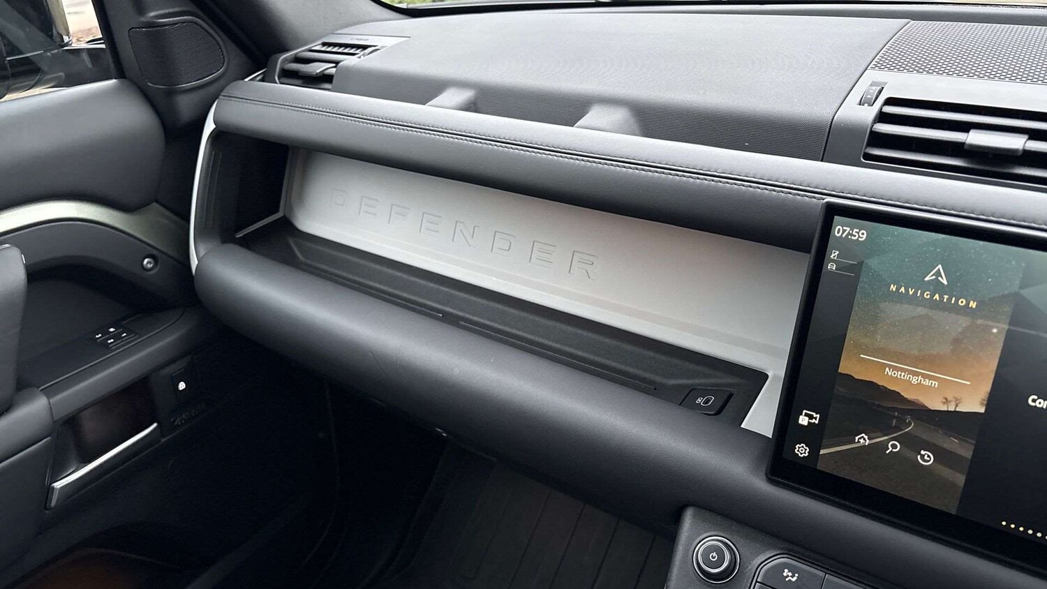 Used Land Rover Defender 2024 for sale - 77472596: Photo 35