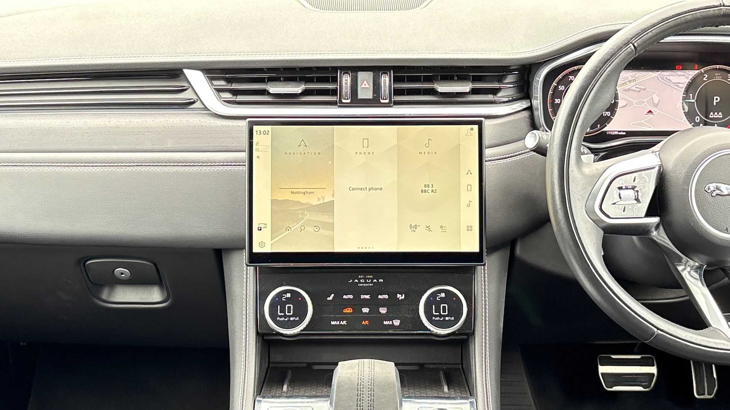 Used Jaguar F-Pace 2023 for sale - 76100639: Photo 14