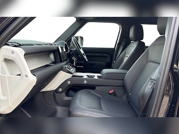 Used Land Rover Defender 2025 for sale - 75861278: Photo