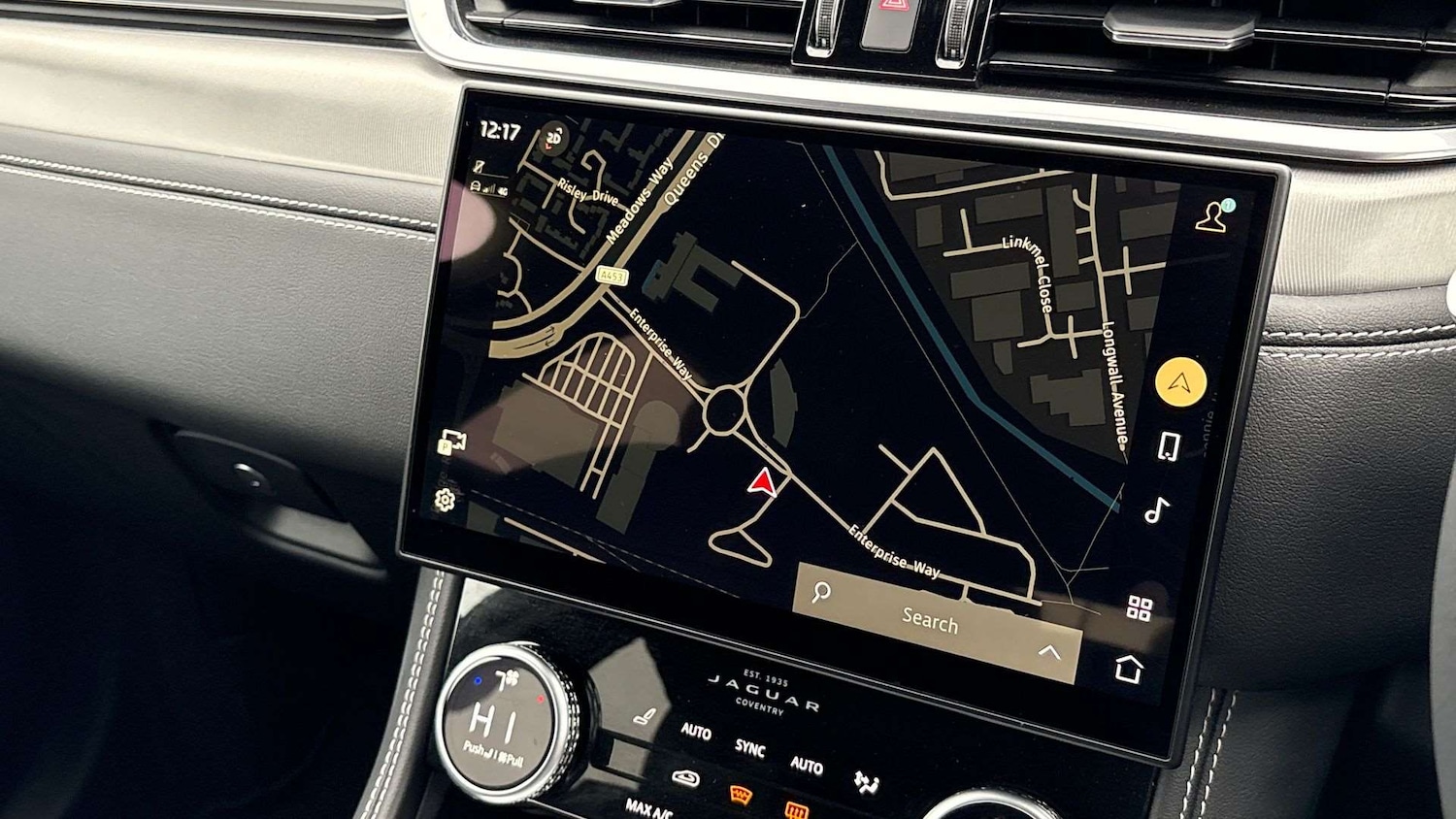 Used Jaguar F-Pace 2023 for sale - 76761148: Photo 11