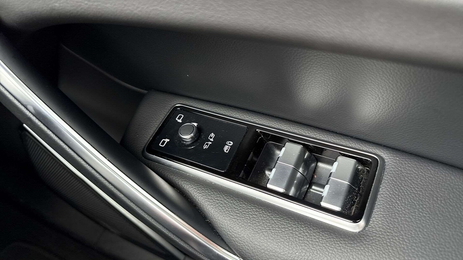 Used Jaguar F-Pace 2023 for sale - 76761148: Photo 25