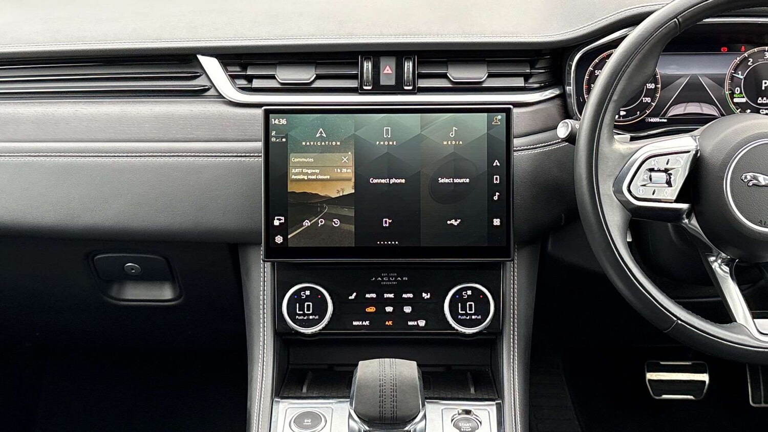 Used Jaguar F-Pace 2024 for sale - 76075299: Photo 14