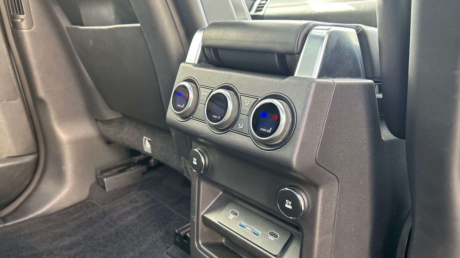 Used Land Rover Discovery 2020 for sale - 77686674: Photo 18