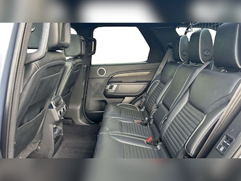 Used Land Rover Discovery 2020 for sale - 77686674: Photo