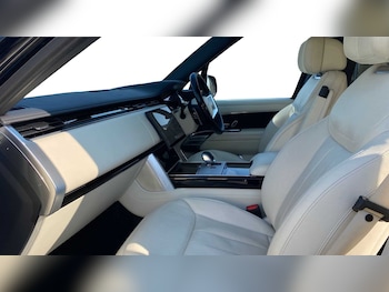Used Land Rover Range Rover 2024 for sale - 75217141: Photo