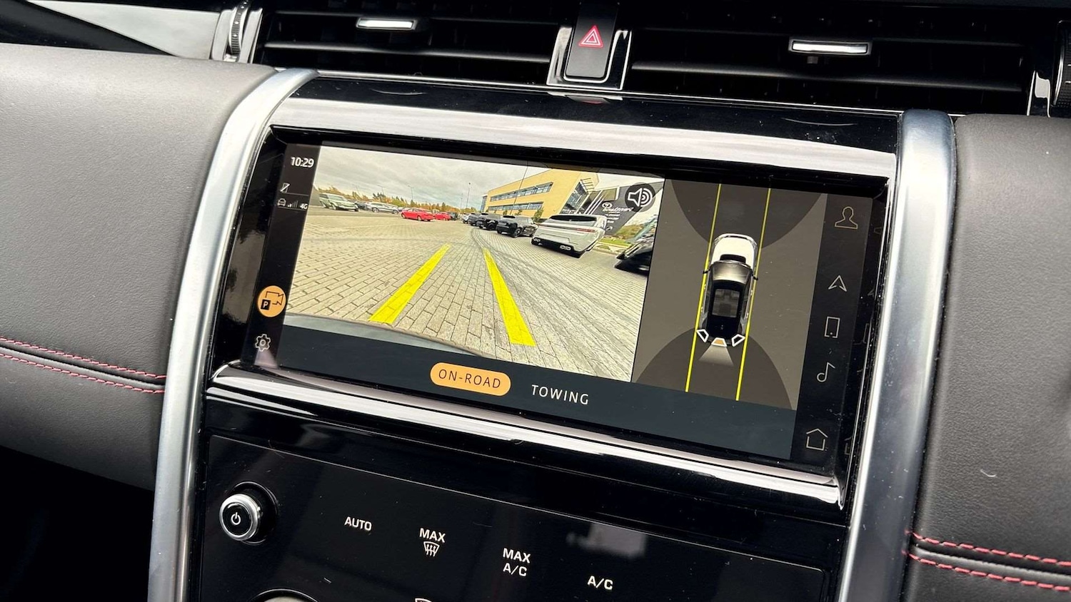 Used Land Rover Discovery Sport 2023 for sale - 76488129: Photo 12