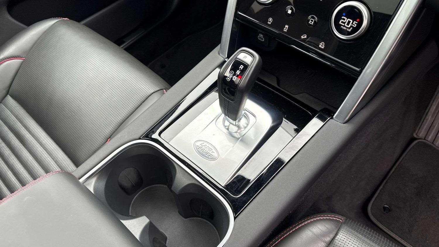 Used Land Rover Discovery Sport 2023 for sale - 76488129: Photo 13